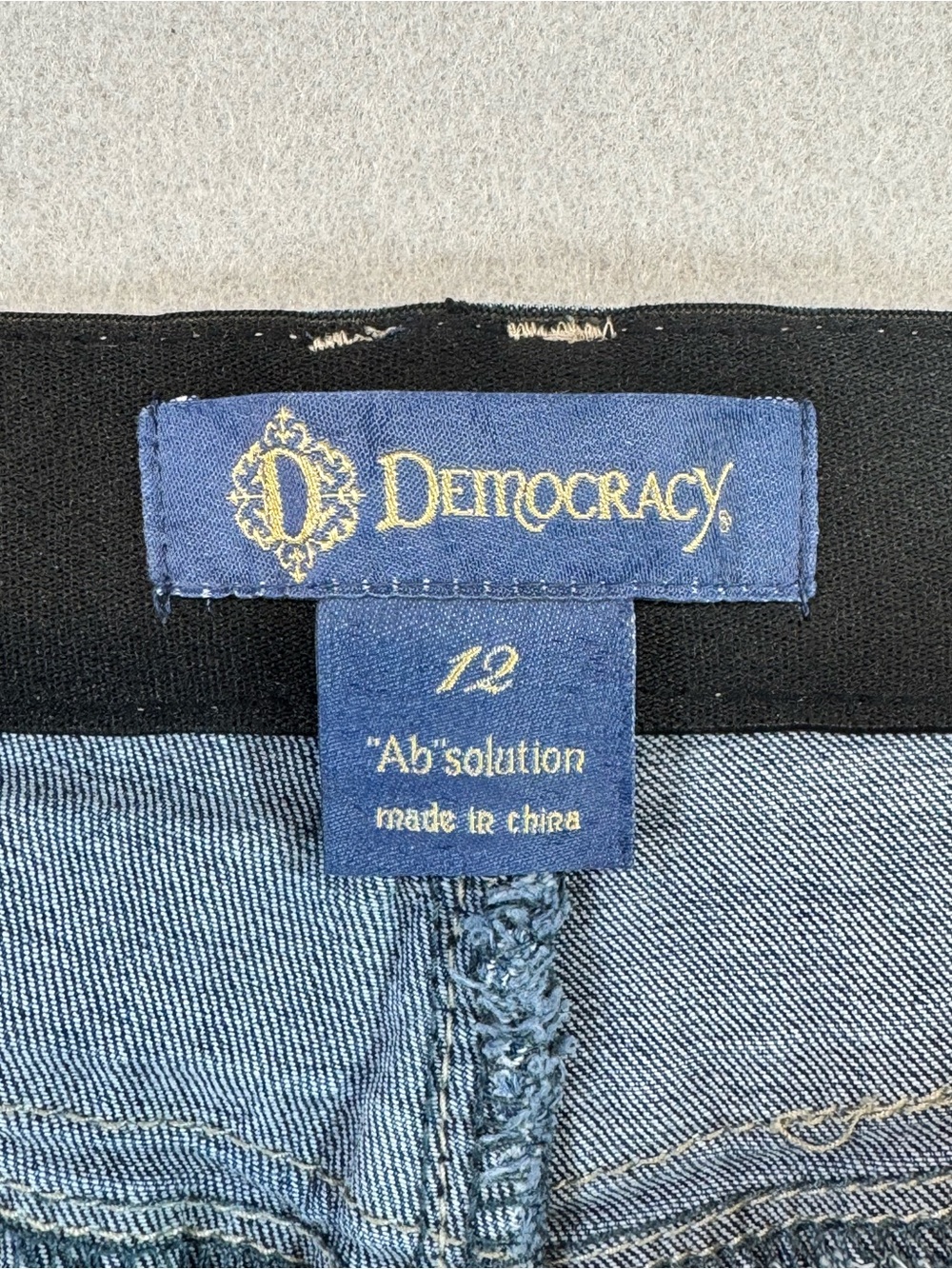 Women’s Democracy Denim Bermuda Shorts Size 12 - Picture 2 of 7